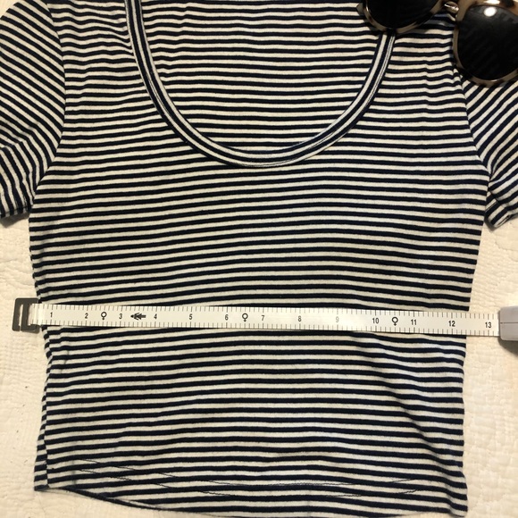 American Apparel Dark Navy Stripe Crop Top - Picture 3 of 4